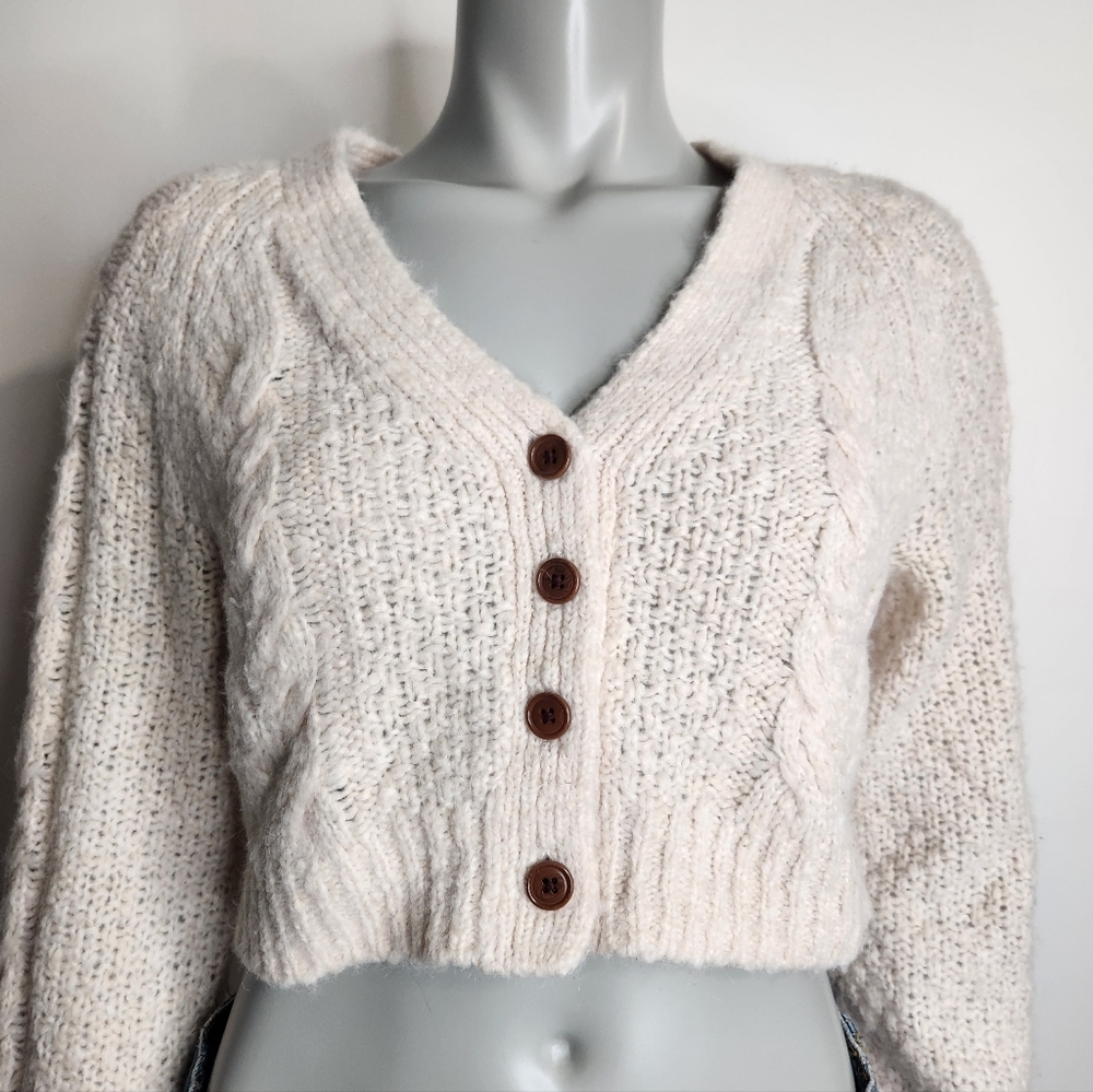 Aritzia Sunday Best Cream Alpaca Blend Cable Knit Cropped Cardigan Size XS - Picture 2 of 11